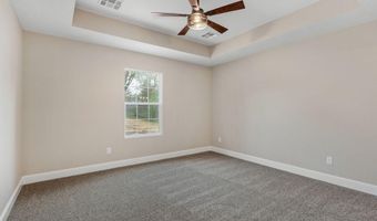 215 W Cofield St, Aurora, MO 65605