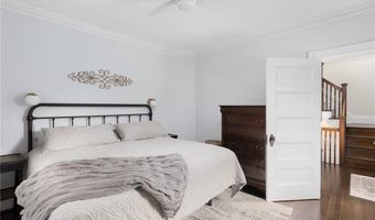 157 Arnold Ave, Cranston, RI 02905