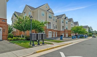 23286 SOUTHDOWN MANOR Ter 101, Ashburn, VA 20148