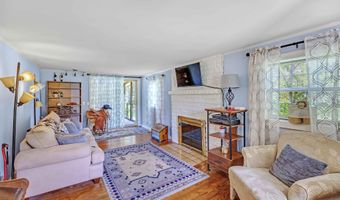 958 W Hunt Rd, Alcoa, TN 37701