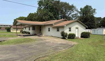 906 W Louisiana St, Beebe, AR 72012