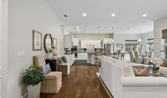 395 Castaway Dr, Bluffton, SC 29910