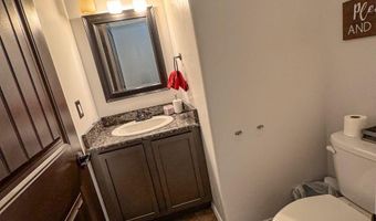 1837 Hays Dr, Carlsbad, NM 88220