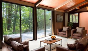 110 Access Rd, Becket, MA 01223