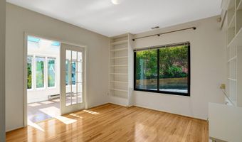 203 W GLENDALE Ave, Alexandria, VA 22301