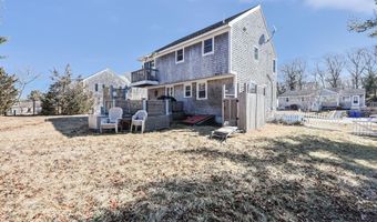 9 Marilyn Rd, Bourne, MA 02532
