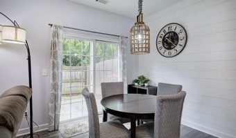 4477 Black Hills Dr NW, Acworth, GA 30101