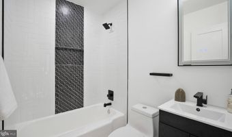 7521 9TH St NW, Washington, DC 20012