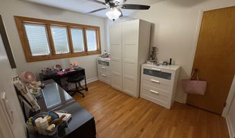 8908 Fox Ave, Allen Park, MI 48101