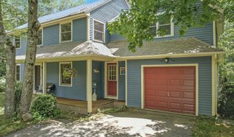 38 Cambridge Rd, Bedford, NH 03110