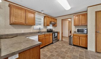 2830 Orangewood Dr, Abbeville, LA 70510