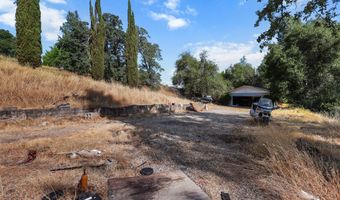 18371 View Point Dr, Anderson, CA 96007