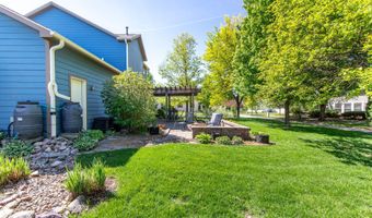 2609 Somerset Dr, Ames, IA 50010