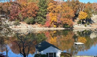 221 Sussex Ave, Andover, NJ 07860