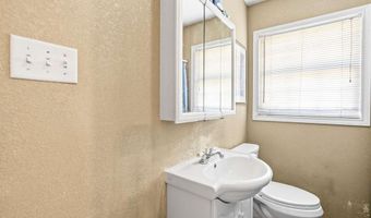 1011 Kleberg St, Alice, TX 78332