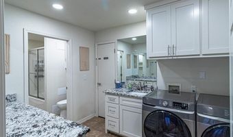 12188 Bedrock Ln, Bentonville, AR 72712