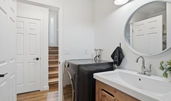 11710 Suncrest Cir, Anchorage, AK 99515