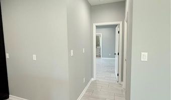 611 Tower Oak Dr, Alamo, TX 78516