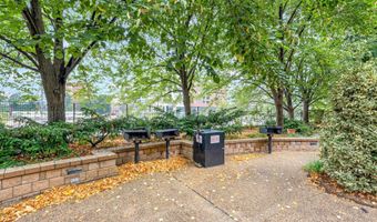 4141 N HENDERSON Rd 805, Arlington, VA 22203