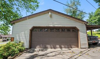 3222 Roosevelt Ave, Aliquippa, PA 15001