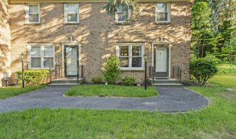 174 Williamsburg Ct, Albany, NY 12203