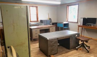 306 N Easton St, Allen, OK 74825