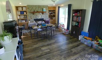 145 Abigail Trl 18, Ararat, NC 27007