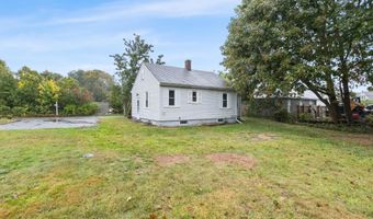 22 Terry Ct, Barnstable, MA 02630