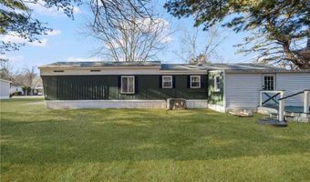 12 Valiant Dr, Coventry, RI 02816
