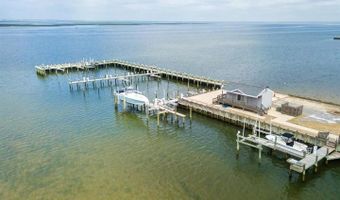 102 ROOSEVELT AV BS37, Beach Haven, NJ 08008