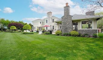 126 Cliff Dr, Narragansett, RI 02882