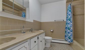 10 Mecca St, North Providence, RI 02904