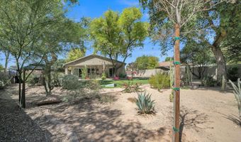 2471 E HONEYSUCKLE Pl, Chandler, AZ 85286