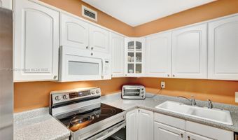10101 E Bay Harbor Dr 502, Bay Harbor Islands, FL 33154