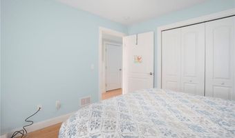 38 Rivers Edge Dr, Coventry, RI 02816
