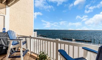 401 Bay Shore Dr 18B, Barnegat, NJ 08005