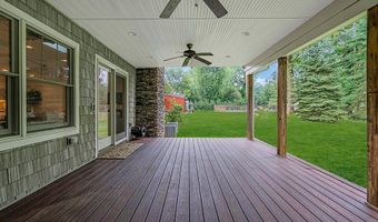 10 Greenwood Pl, Middletown, NJ 07748