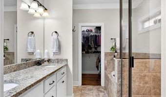 1569 CLUB CREEK Dr, Auburn, AL 36862