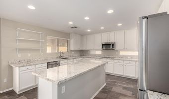 4122 E PALM BEACH Dr, Chandler, AZ 85249
