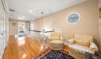 50 0 Indian Trl, Barnstable, MA 02630