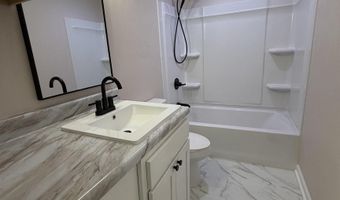408 OAK Ln, Anniston, AL 36206