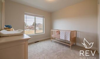 2867 Legacy Ln, Cody, WY 82414