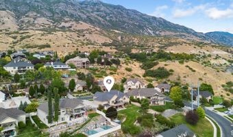 8905 N PINE HOLLOW Dr, Cedar Hills, UT 84062