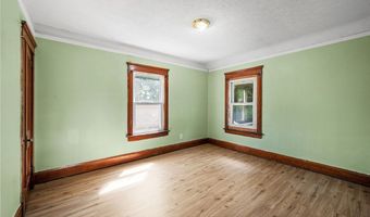 1472 Rockaway St, Akron, OH 44314