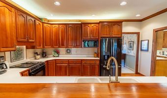 19134 Amelia Dr, Abingdon, VA 24211