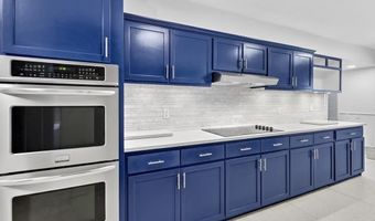 1813 Clare Dr, Alice, TX 78332