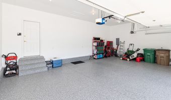 1018 Falcon Dr SE, Altoona, IA 50009
