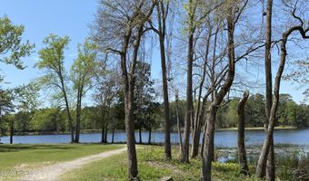 406 Summit St, Aberdeen, NC 28315