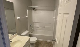 1401 MILLBROOK Dr, Algonquin, IL 60102