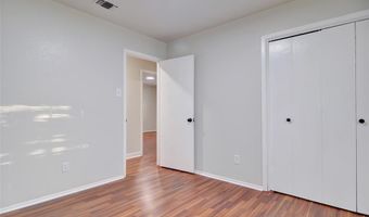 208 Rolling Hills Dr, Aledo, TX 76008